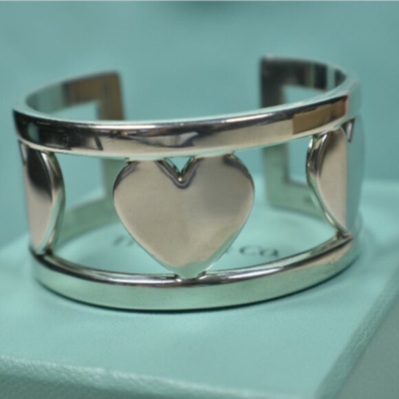 Tiffany &Co Silver Stencil Heart Wide Element Cuff Bangle Bracelet w/ Pouch, Box - Picture 2 of 8